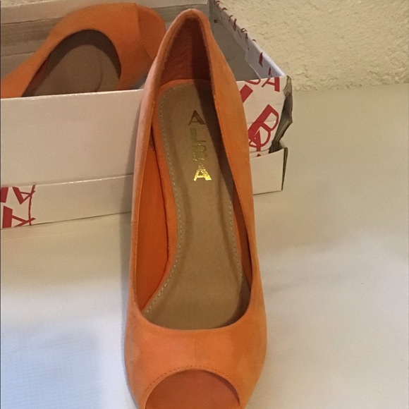 ALBA Orange Peep-Toe Heels - Picture 3 of 6